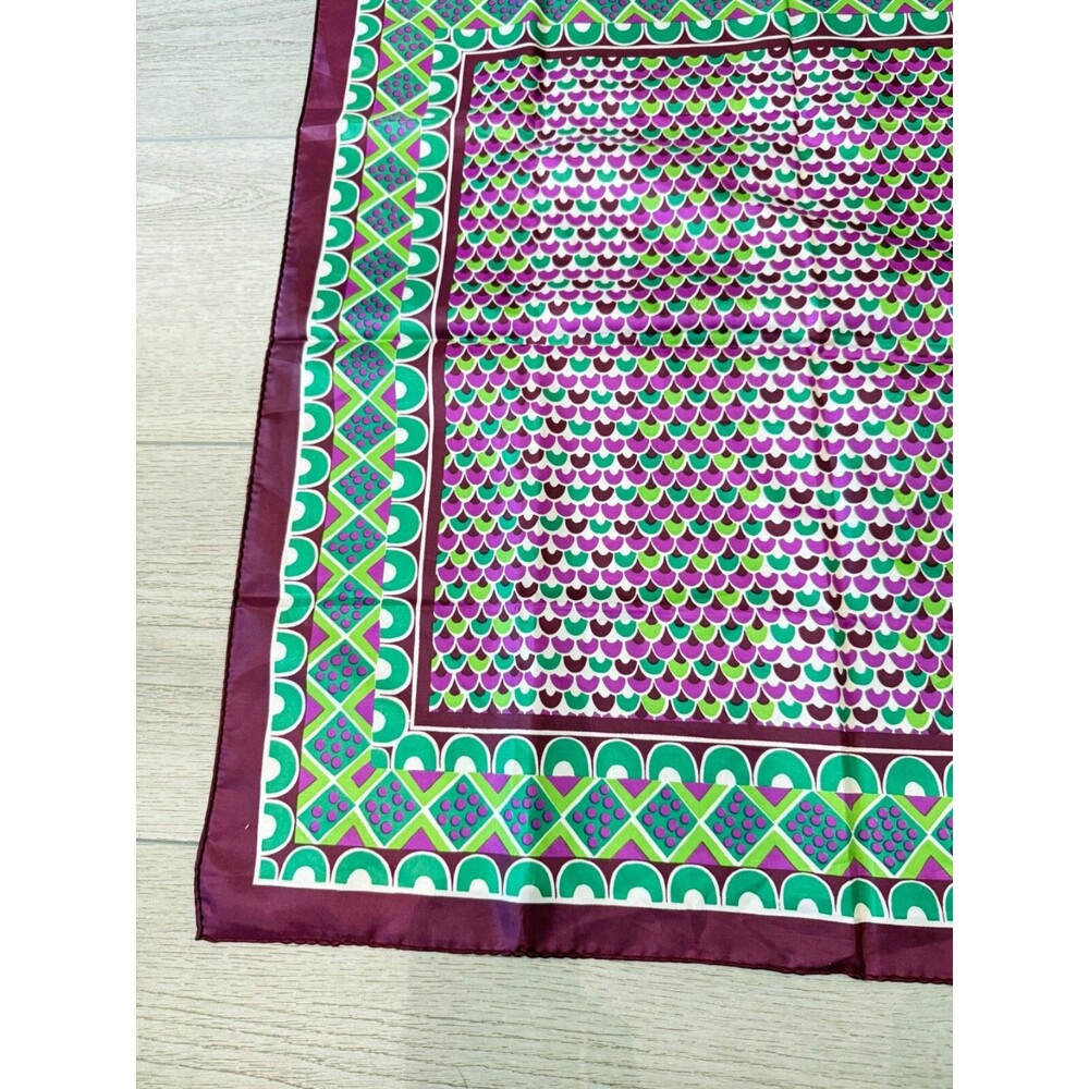 Vintage Sillook Japanese Geometric Scarf Scallop | Green and Purple | 27" Square - Picture 13 of 15
